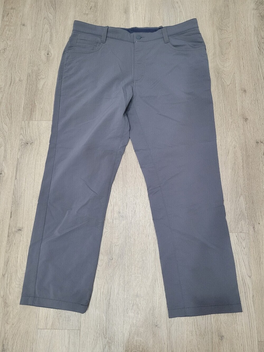 Louis Raphael Modern Fit Golfing Outdoor Grey Pants Size: W36 L30